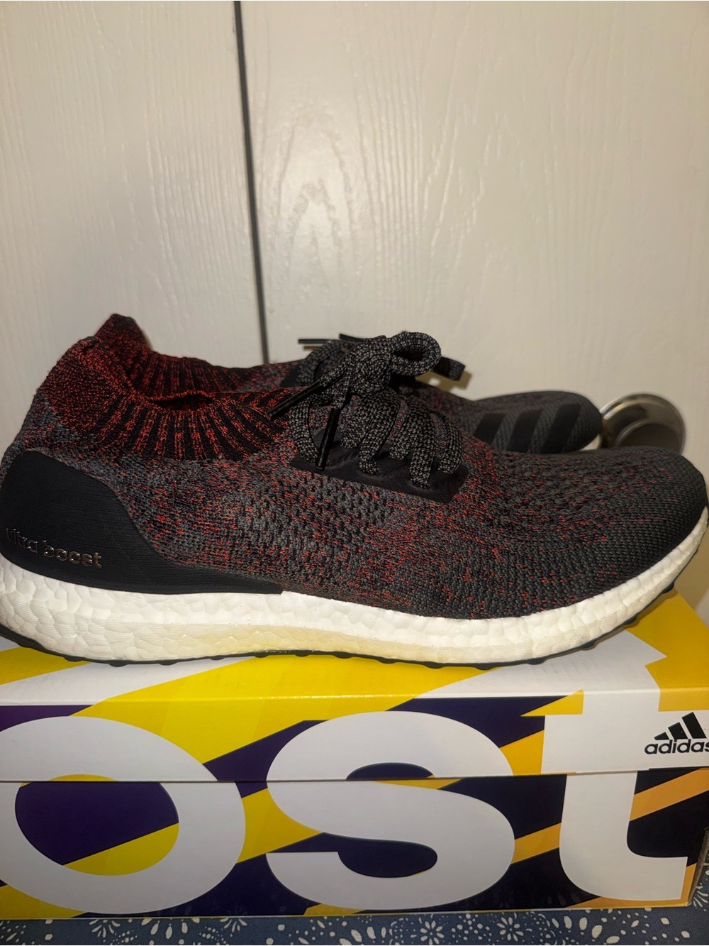 Adidas Ultra Boost uncaged “Carbon” - Picture 3 of 8